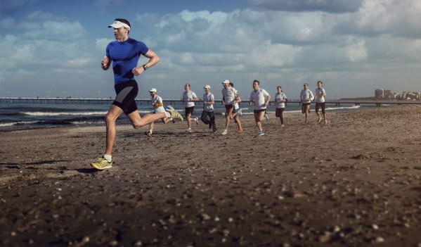 Eveniment unic în lumea sportivilor din Europa Sute de participanți la Maratonul Nisipului din Mamaia Eveniment unic în lumea sportivilor din Europa Sute de participanți la Maratonul Nisipului din Mamaia