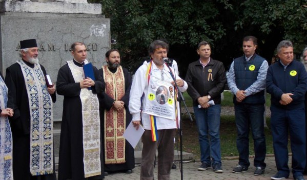 Scrisoare publică adresată de Laurian Stănchescu doamnei Alina Gorghiu și domnului Vasile Blaga, co-președinți ai PNL! Scrisoare publică adresată de Laurian Stănchescu doamnei Alina Gorghiu și domnului Vasile Blaga, co-președinți ai PNL!