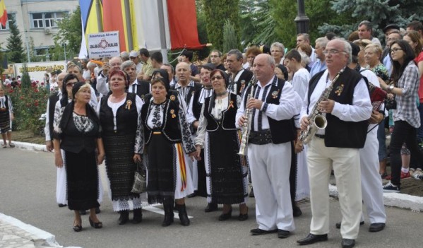 Toamna Cugireană, un eveniment complex Toamna Cugireană, un eveniment complex