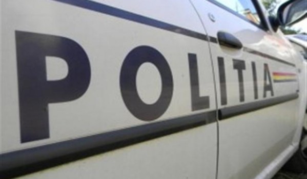 Sebeș: S-a ales cu dosar penal după cea lovit o femeie cu mașina și a părăsit locul accidentului Sebeș: S-a ales cu dosar penal după cea lovit o femeie cu mașina și a părăsit locul accidentului