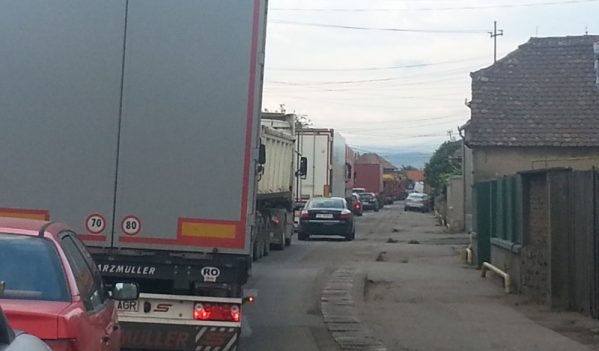 Atentie, reparatii pe DN1, in zona Lancram, Sebes! Atentie, reparatii pe DN1, in zona Lancram, Sebes!