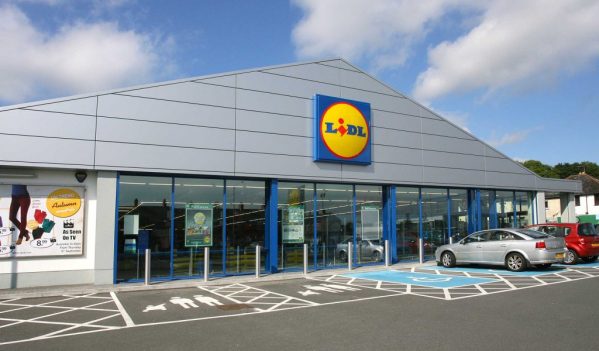 Se inchide Lidl Sebes pentru modernizare Se inchide Lidl Sebes pentru modernizare