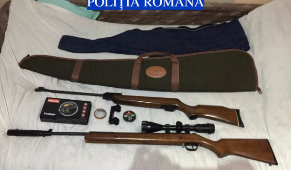 ARME ŞI MUNIŢIE RIDICATE DE POLIŢIŞTI ARME ŞI MUNIŢIE RIDICATE DE POLIŢIŞTI