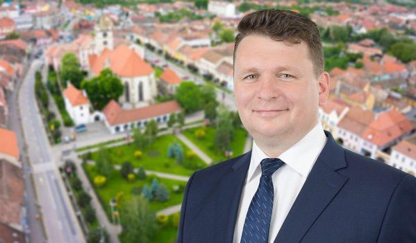 PRIN ATRAGEREA DE FONDURI NERAMBURSABILE, PRIMARUL DORIN NISTOR DUBLEAZĂ INVESTIȚIILE LA SEBEȘ PRIN ATRAGEREA DE FONDURI NERAMBURSABILE, PRIMARUL DORIN NISTOR DUBLEAZĂ INVESTIȚIILE LA SEBEȘ