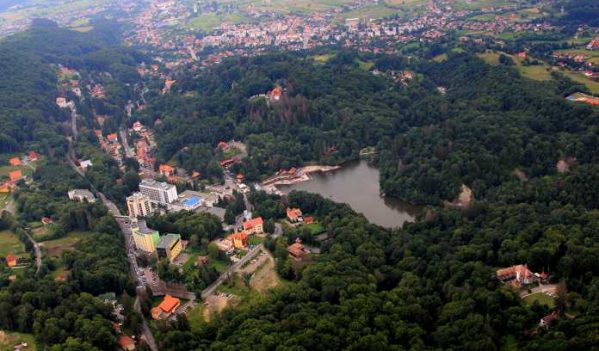 La Sovata – Mures si Bazna – Sibiu, se reabiliteaza strazile pentru atragerea turistilor La Sovata – Mures si Bazna – Sibiu, se reabiliteaza strazile pentru atragerea turistilor
