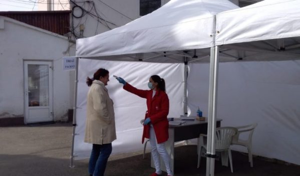 Municipiul Sebeș își protejează cetățenii. CORT DE TRIAJ LA SPITALUL DIN SEBEȘ, CA MĂSURĂ DE PREVENȚIE. Municipiul Sebeș își protejează cetățenii. CORT DE TRIAJ LA SPITALUL DIN SEBEȘ, CA MĂSURĂ DE PREVENȚIE.