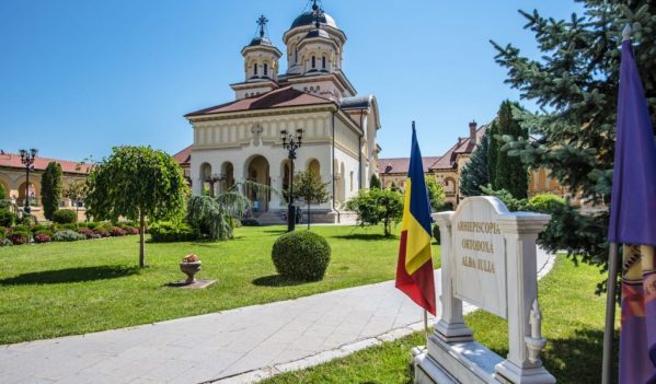 Platforma online „AJUTĂ CU BUCURIE” și Tel Verde 0800-800.368 sprijin pentru persoanele afectate de pandemia CoVid-19 Platforma online „AJUTĂ CU BUCURIE” și Tel Verde 0800-800.368 sprijin pentru persoanele afectate de pandemia CoVid-19