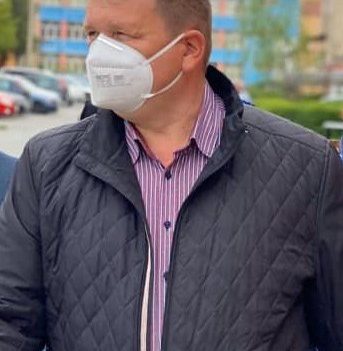 Primarul Dorin Nistor cere ca persoanele testate pozitiv cu Covid-19 asimptomatice, din Sebeș, să fie internate la Sebeș Primarul Dorin Nistor cere ca persoanele testate pozitiv cu Covid-19 asimptomatice, din Sebeș, să fie internate la Sebeș
