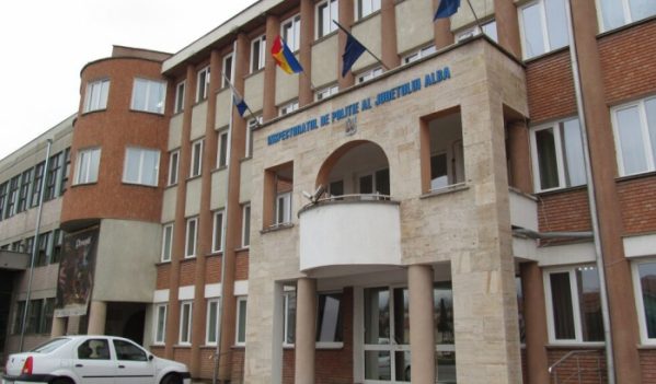 Programul de lucru la ghișeul Serviciului Arme, Exploziv, Substanțe Periculoase a fost reluat. Programul de lucru la ghișeul Serviciului Arme, Exploziv, Substanțe Periculoase a fost reluat.