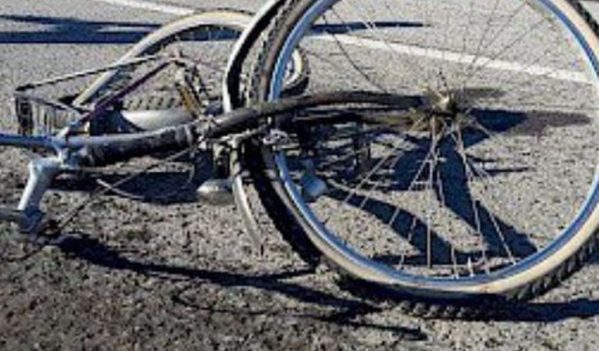 Un batran de 75 de ani a furat 2 biciclete! Un batran de 75 de ani a furat 2 biciclete!