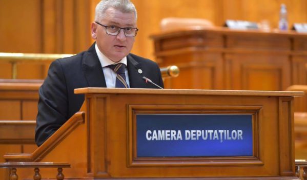 Deputatul Florin Roman se implica in rezolvarea cosmarului de la podul peste Mures, de la Alba Iulia! Deputatul Florin Roman se implica in rezolvarea cosmarului de la podul peste Mures, de la Alba Iulia!